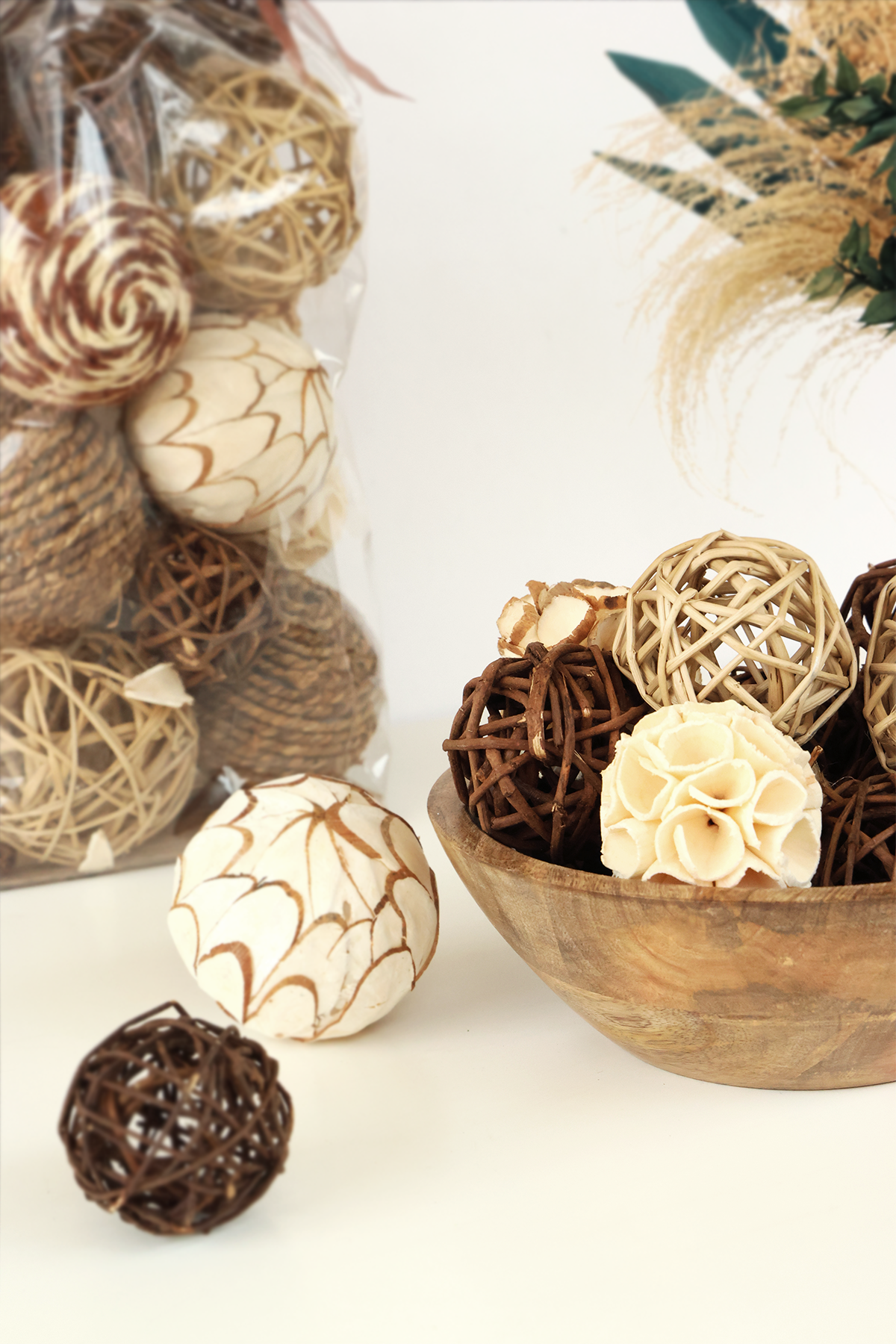 Brown and White Decorative Bowl fillers