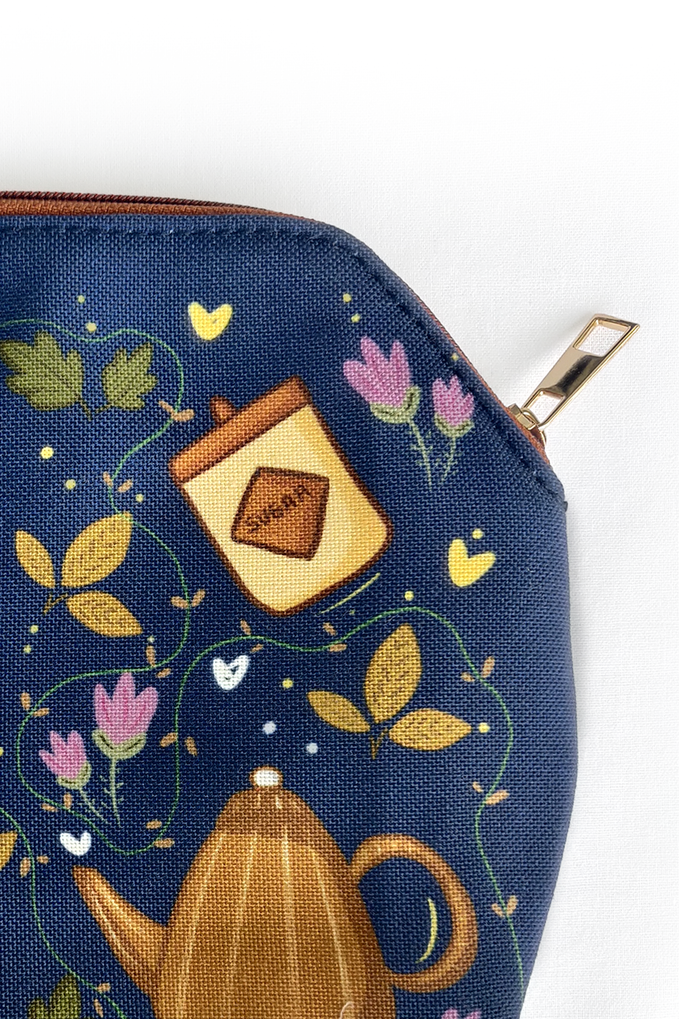 Tea Time Travel Pouch