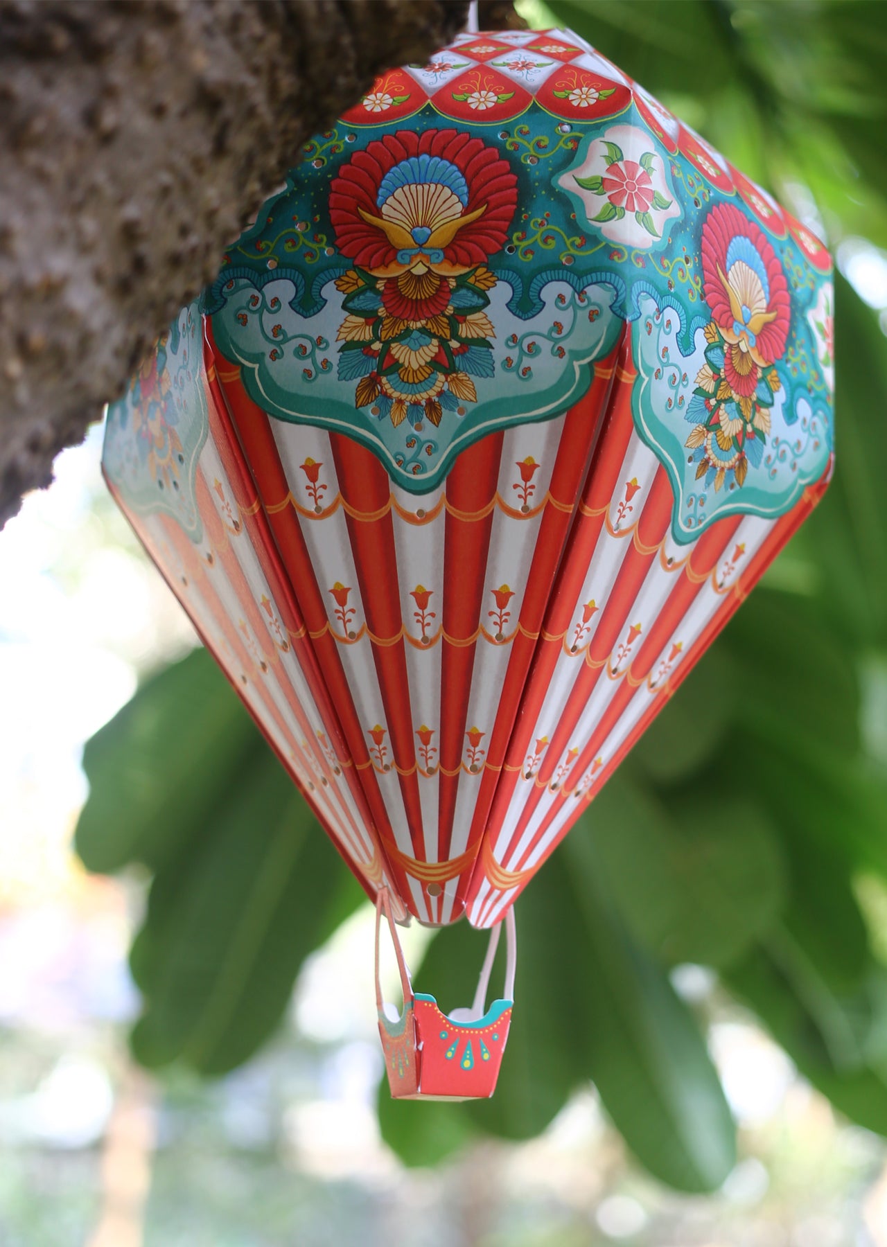 Small Red Hot Air Balloon DIY Paper Lamp Shade