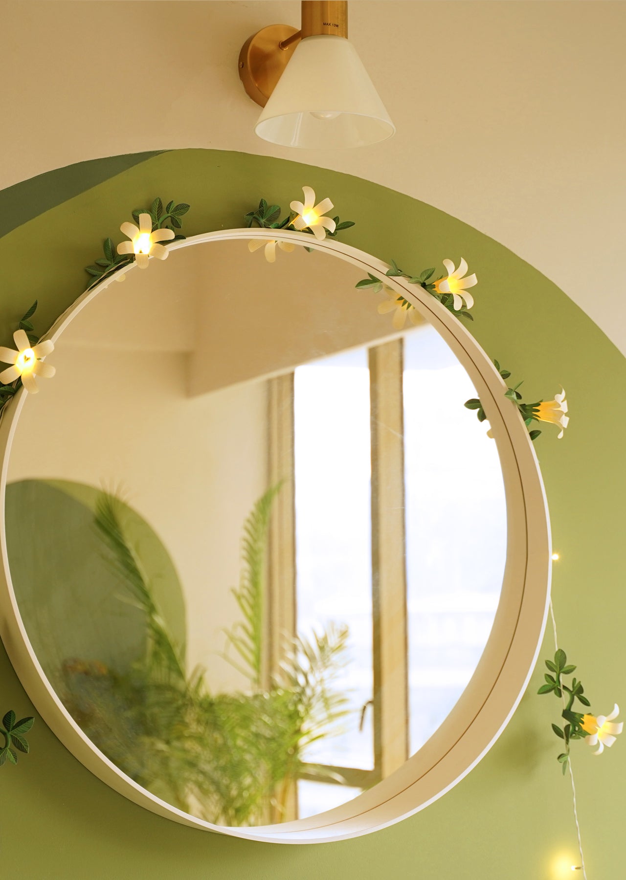 White Paper Flower Fairy Lights (10 flowers)