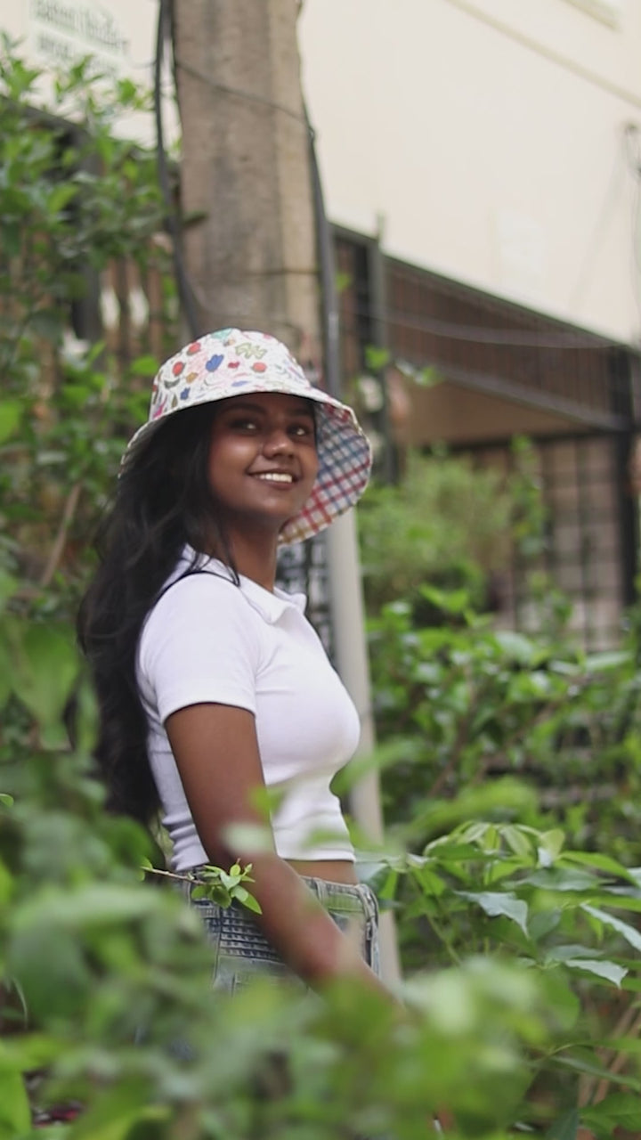 Birdie Reversible Bucket Hat