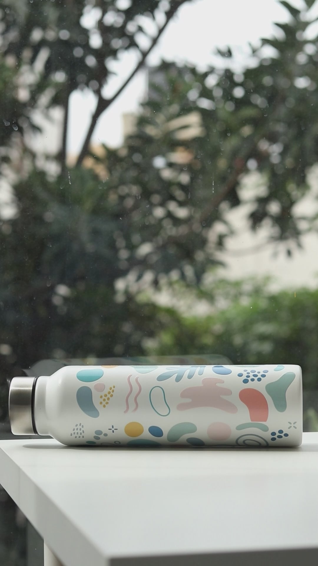 Dreamy Pastel Water Bottle 980ml