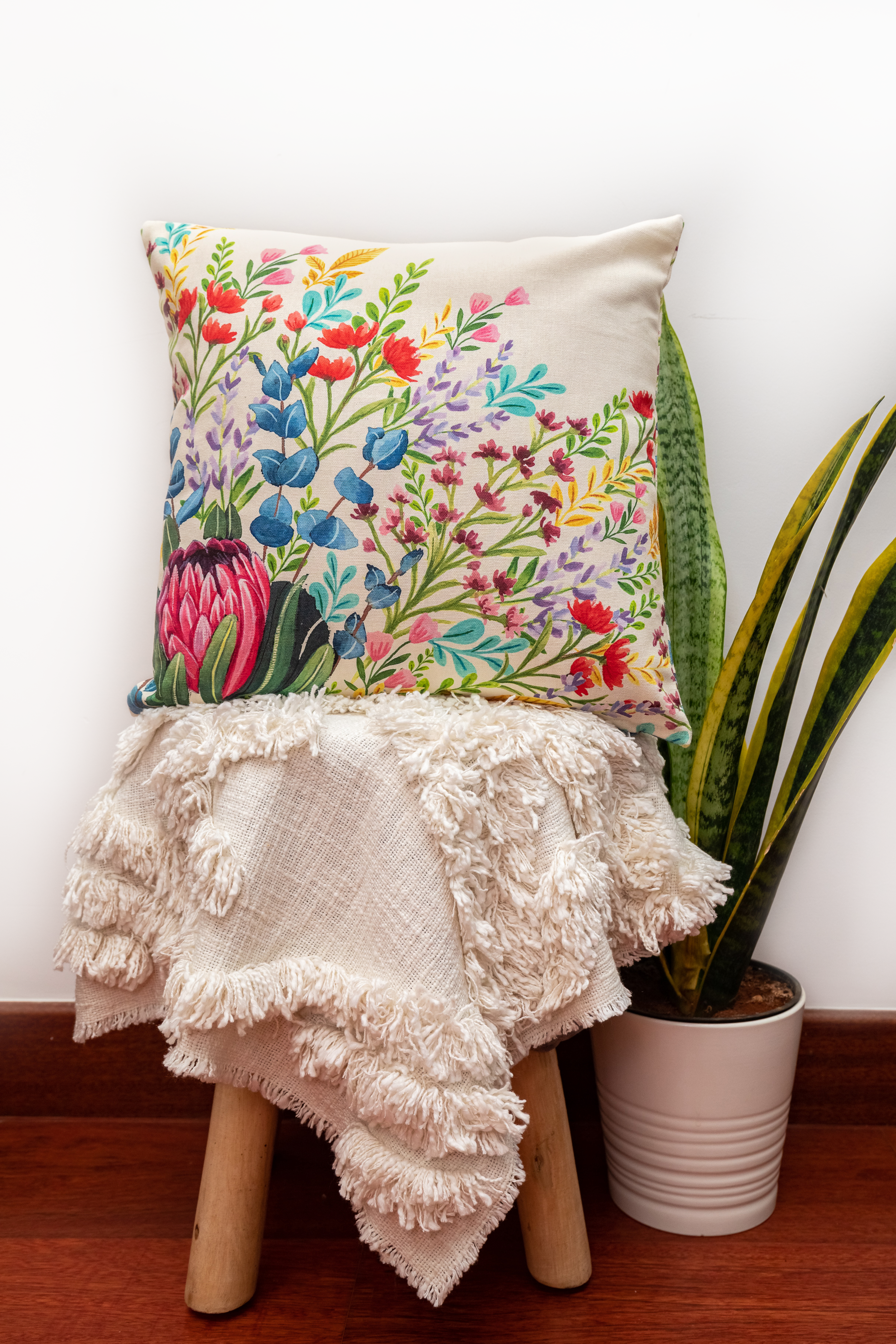 Pretty Portea Cushion Cover