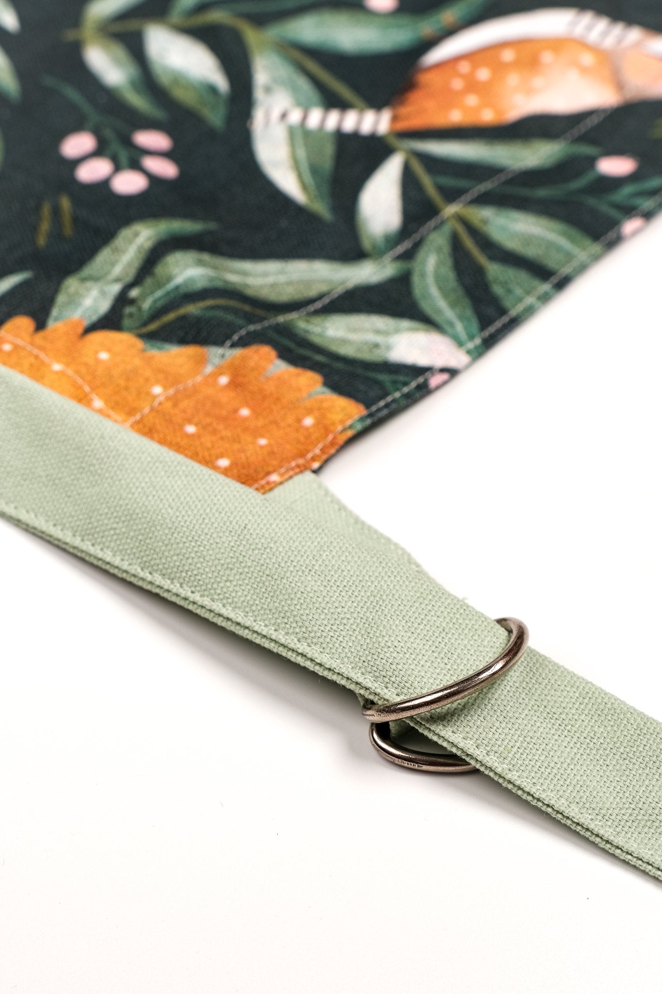 Zebra Finch Kitchen Linen Set with FREE Tote Bag