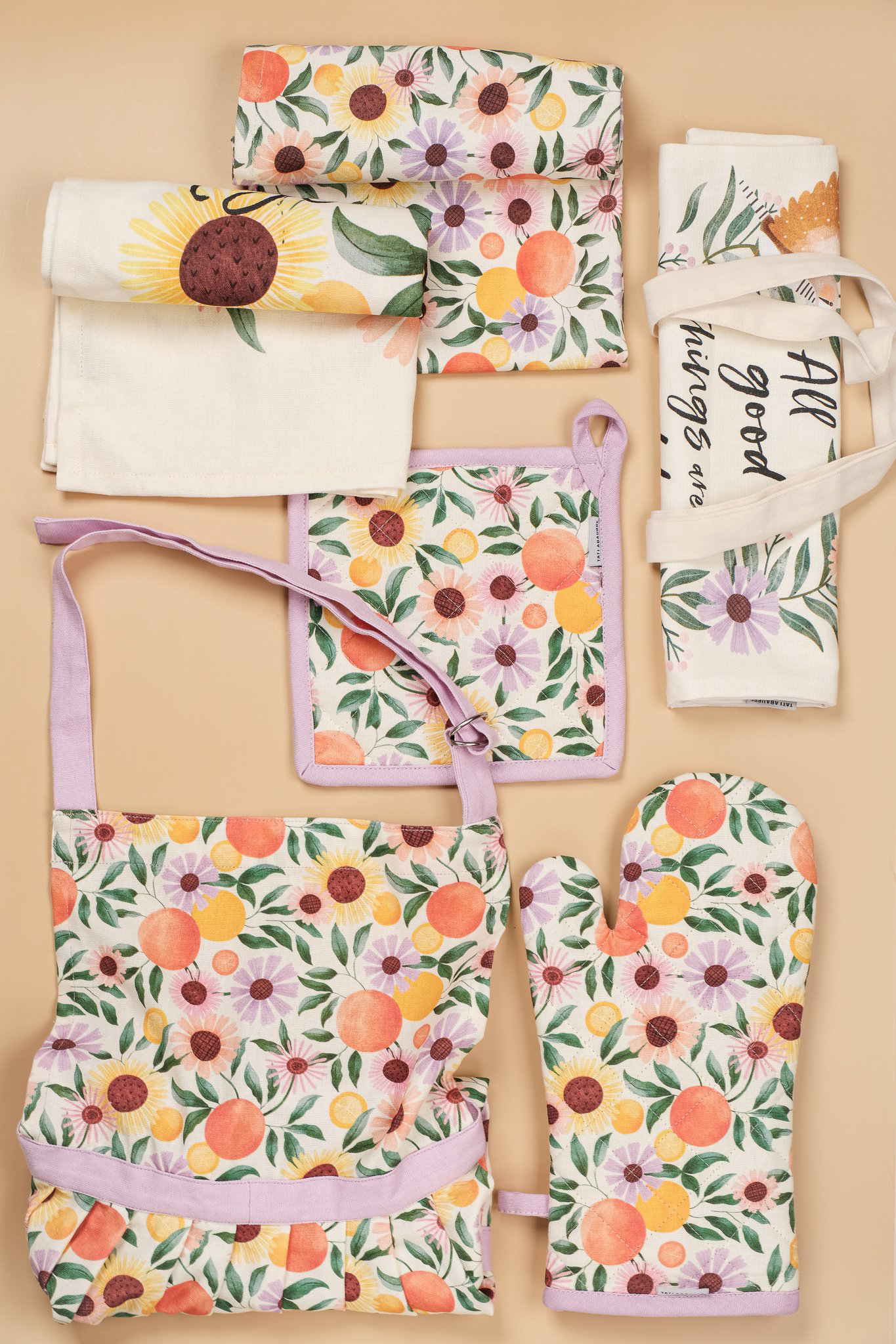Orange Garden Kitchen Linen Set with FREE Tote Bag