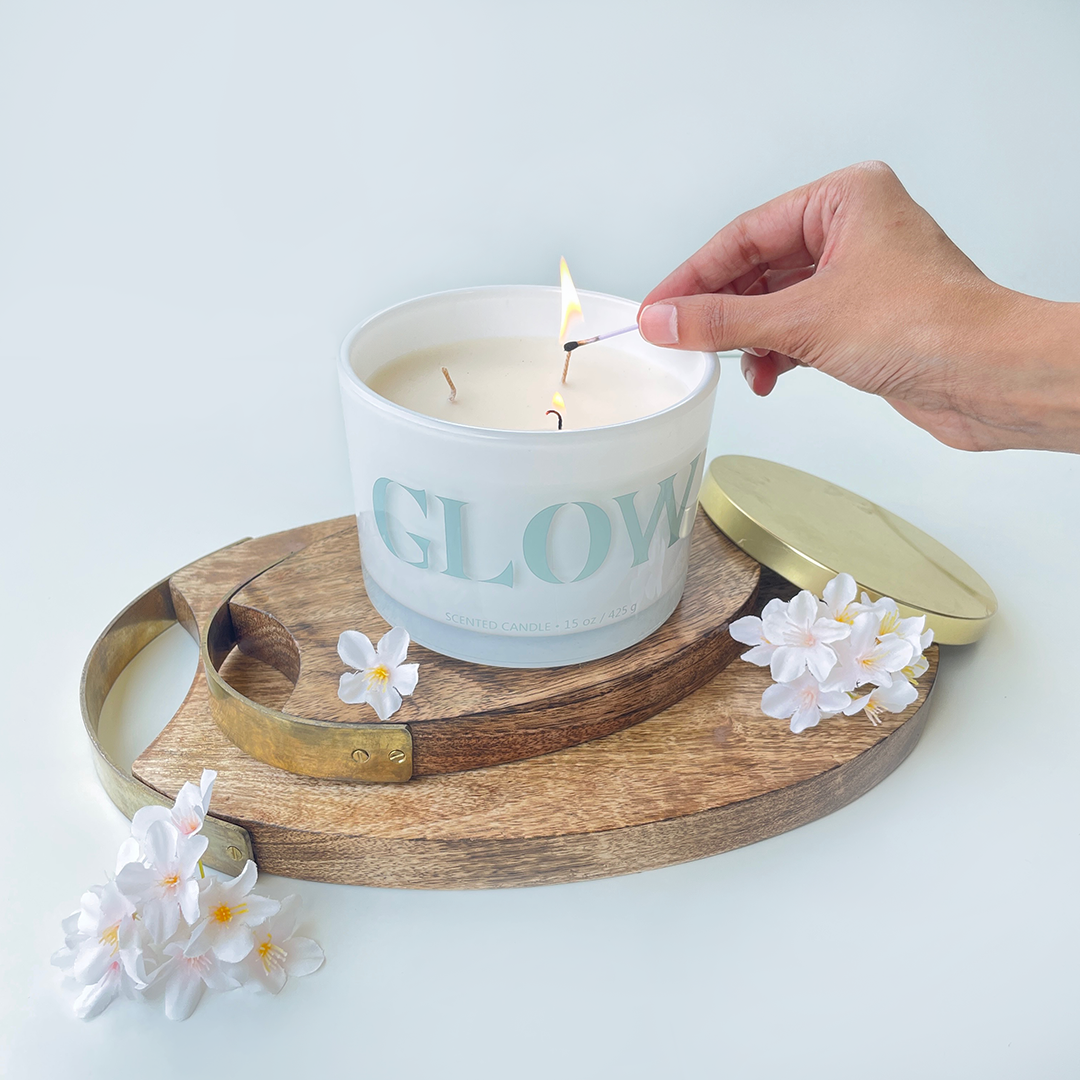 Glow Freesia & Fennel Scented Jar Candle